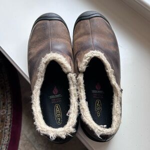 Keen Brown Insulated Warm Mules with Plush Lining